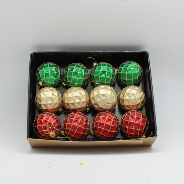 BOLA 8CM ROMBOS LINEAS DORADAS COLORES SURTIDOS SET X 12